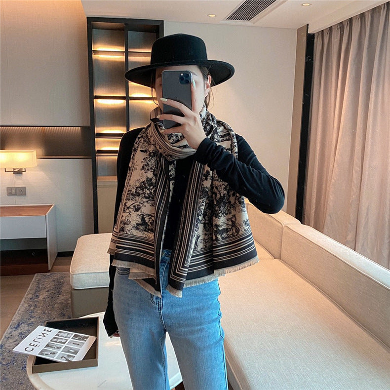 Cashmere-black lined Winter Shawl