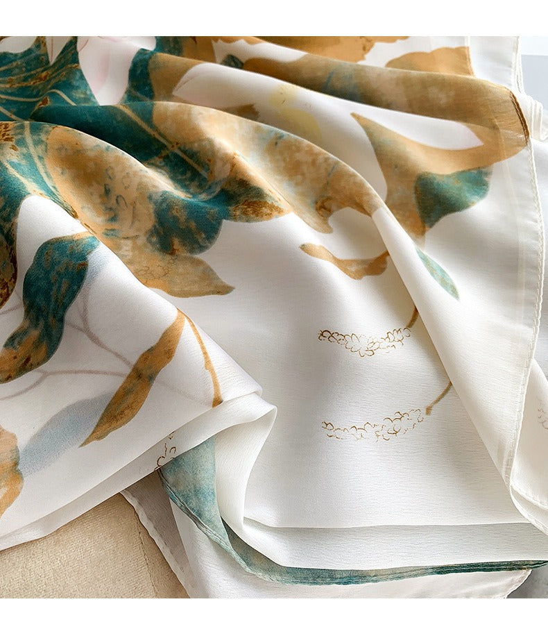 White trend Silk